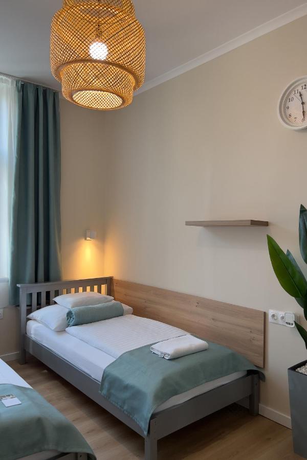 Anova Apartman ギュラ エクステリア 写真